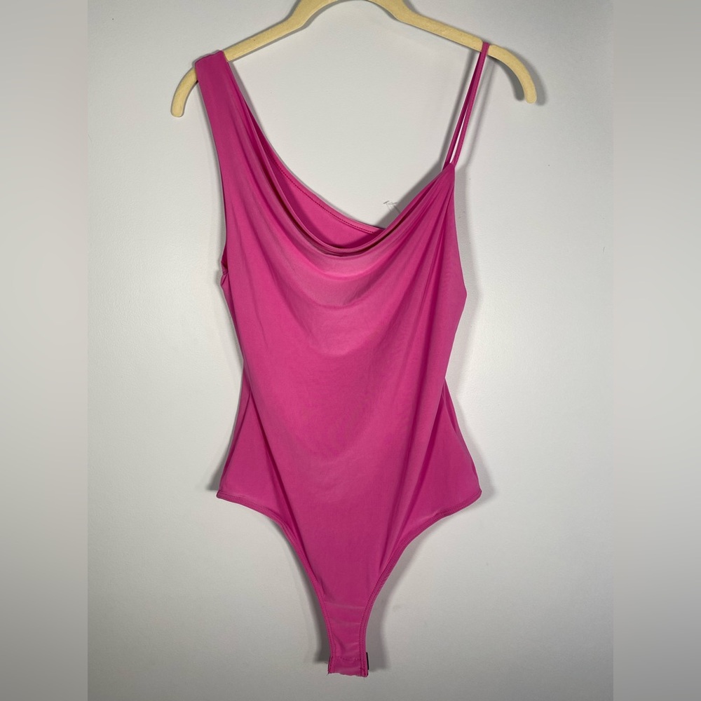NWT 21 Saints Bright Pink Bodysuit